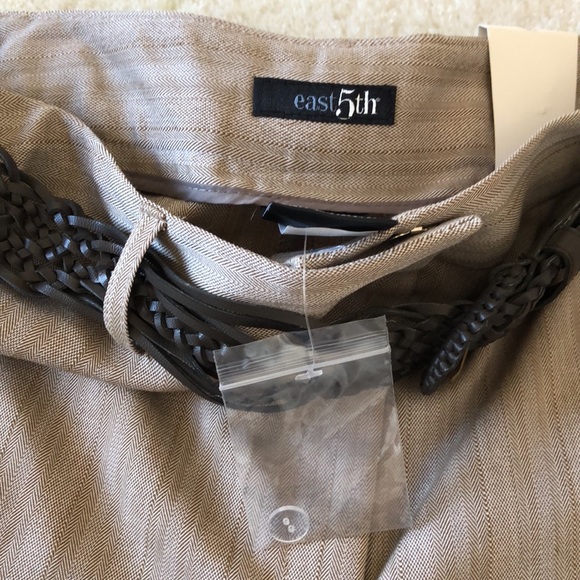 East 5th Capri gaucho pants in tan herringbone - Picture 4 of 4